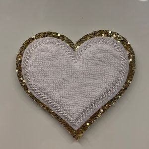 Stoney Clover Heart Pouch